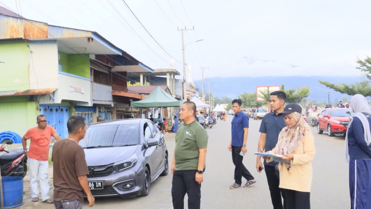 Sambut Ramadhan 1447 H, Bupati Irwan Tinjau Kesiapan Stand Pasar Ramadhan